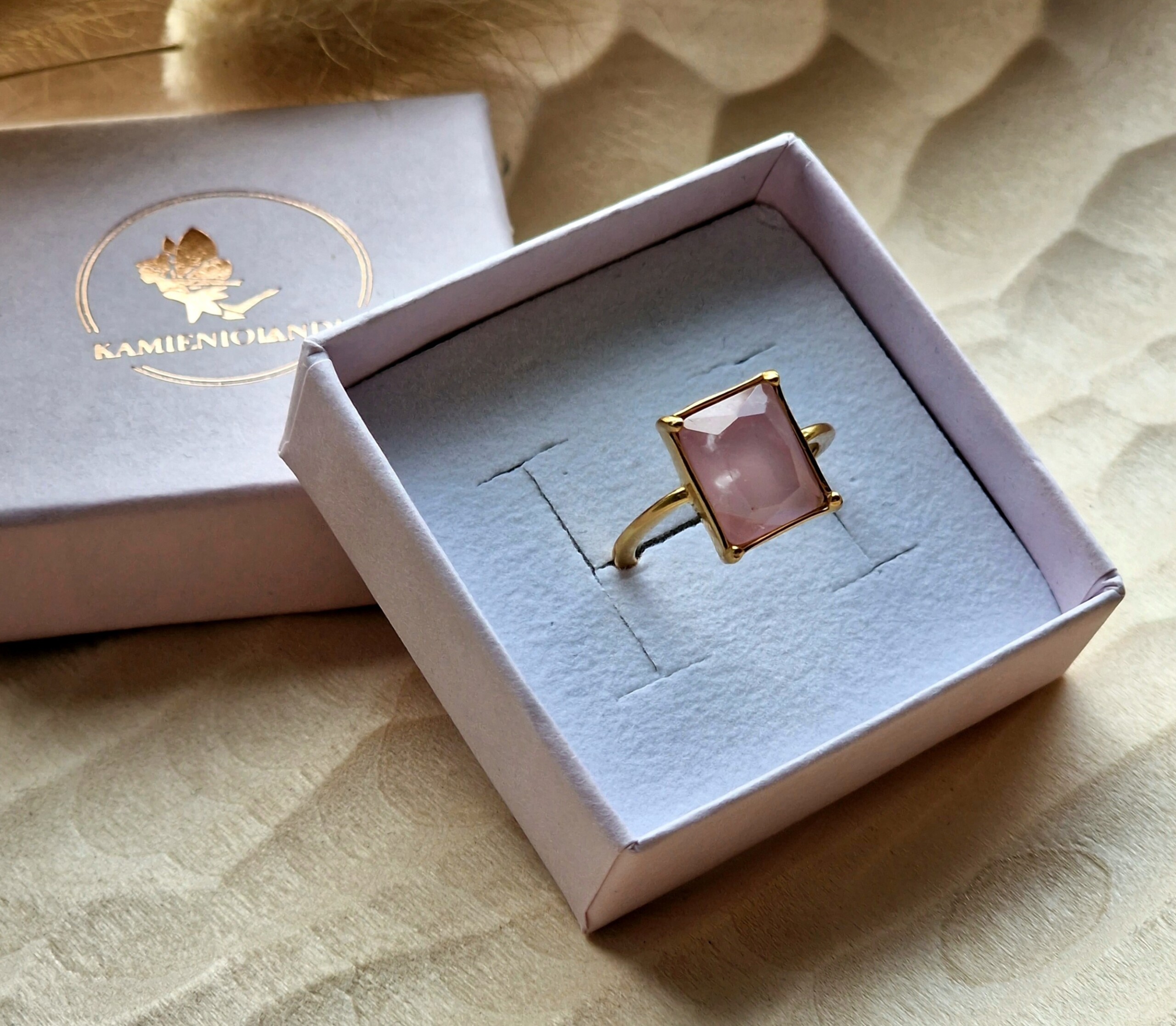 Pierścionek Kwarc różowy, stal chirurgiczna