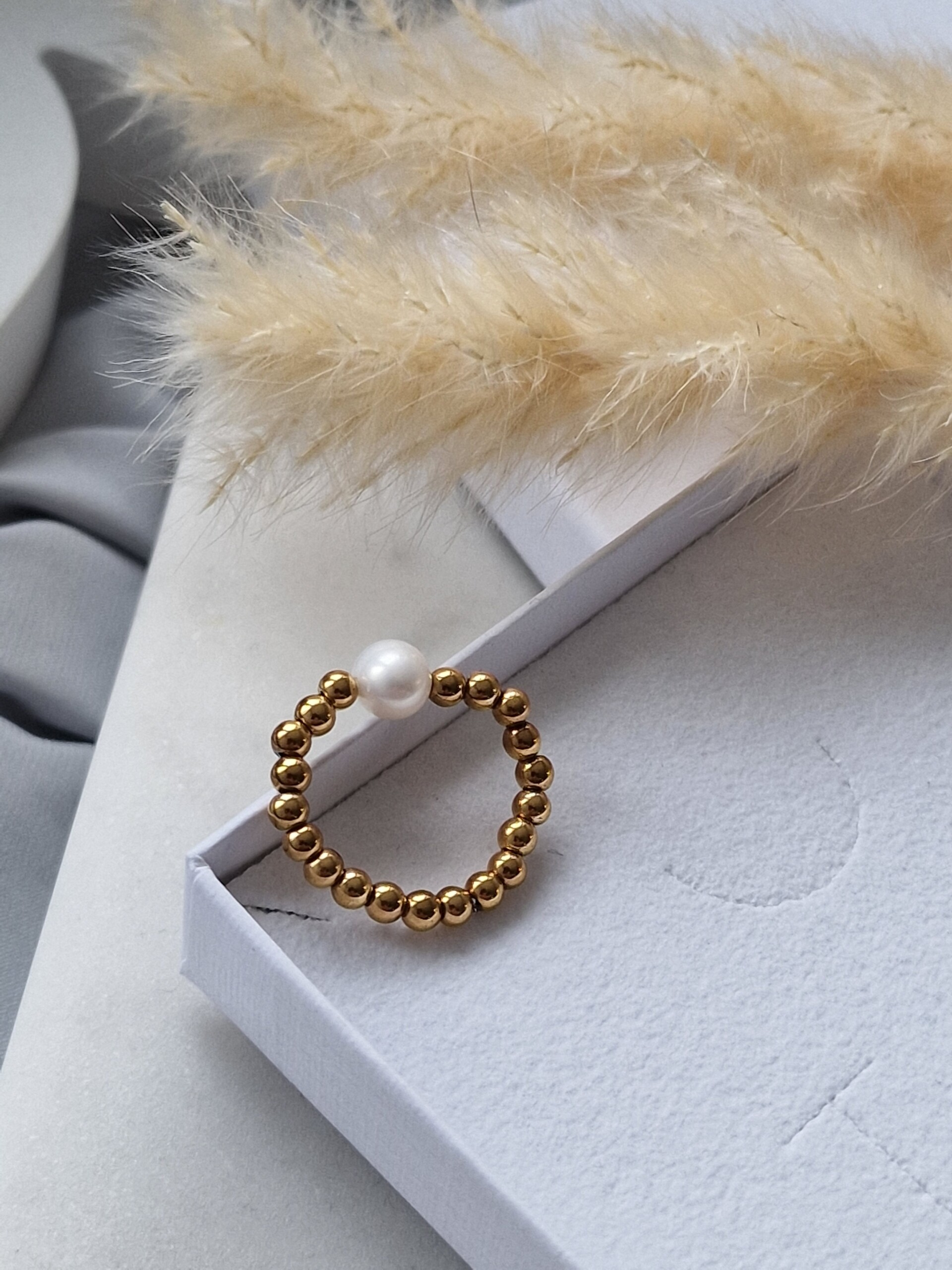 Pierścionek Perła naturalna, Hematyt