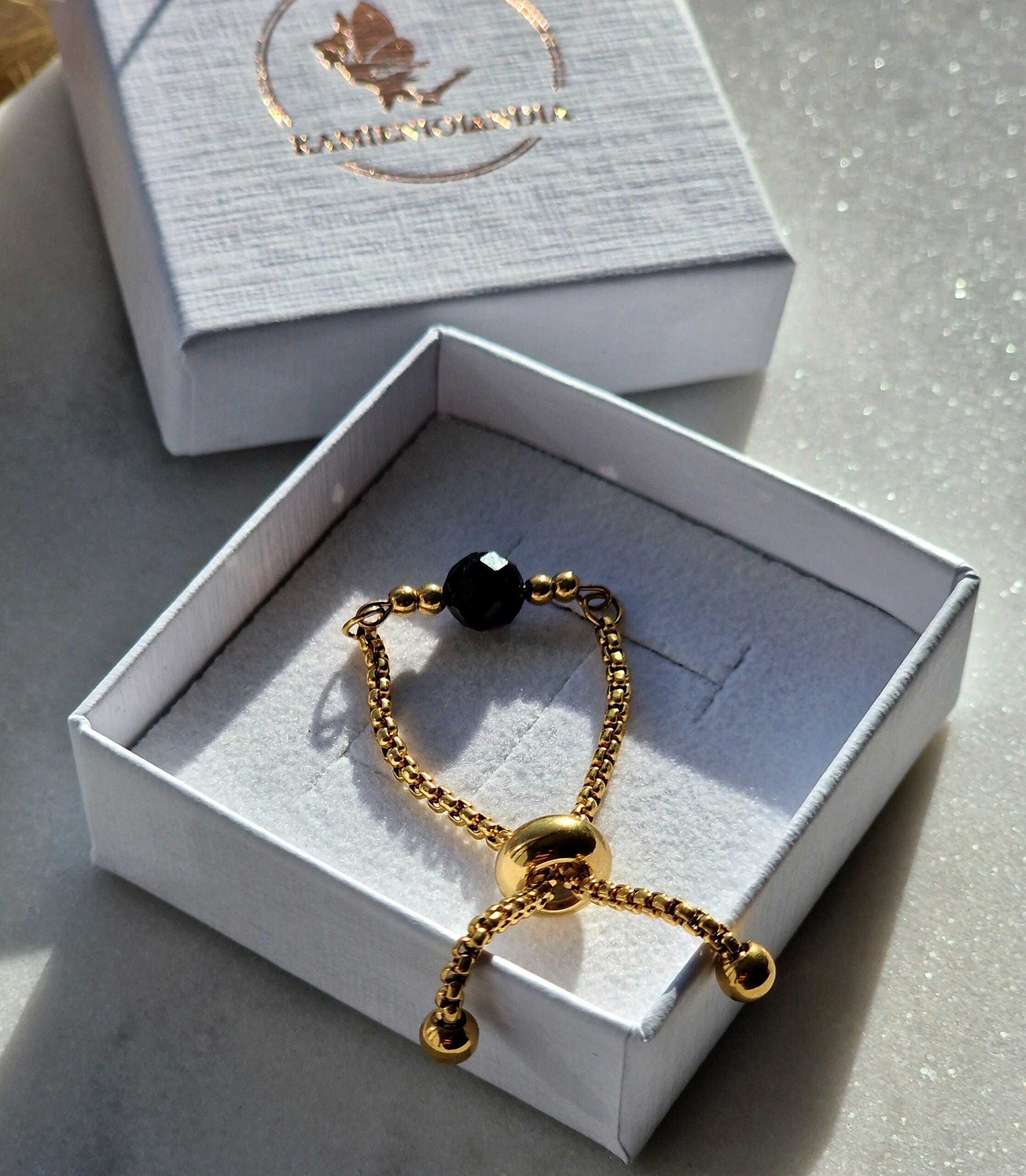 Pierścionek turmalin hematyt