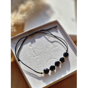 bransoletka-na-sznurku-noc-kairu