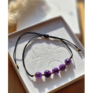 bransoletka-na-sznurku-ametyst