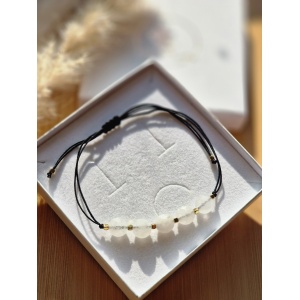 bransoletka-na-sznurku-krysztal-gorski