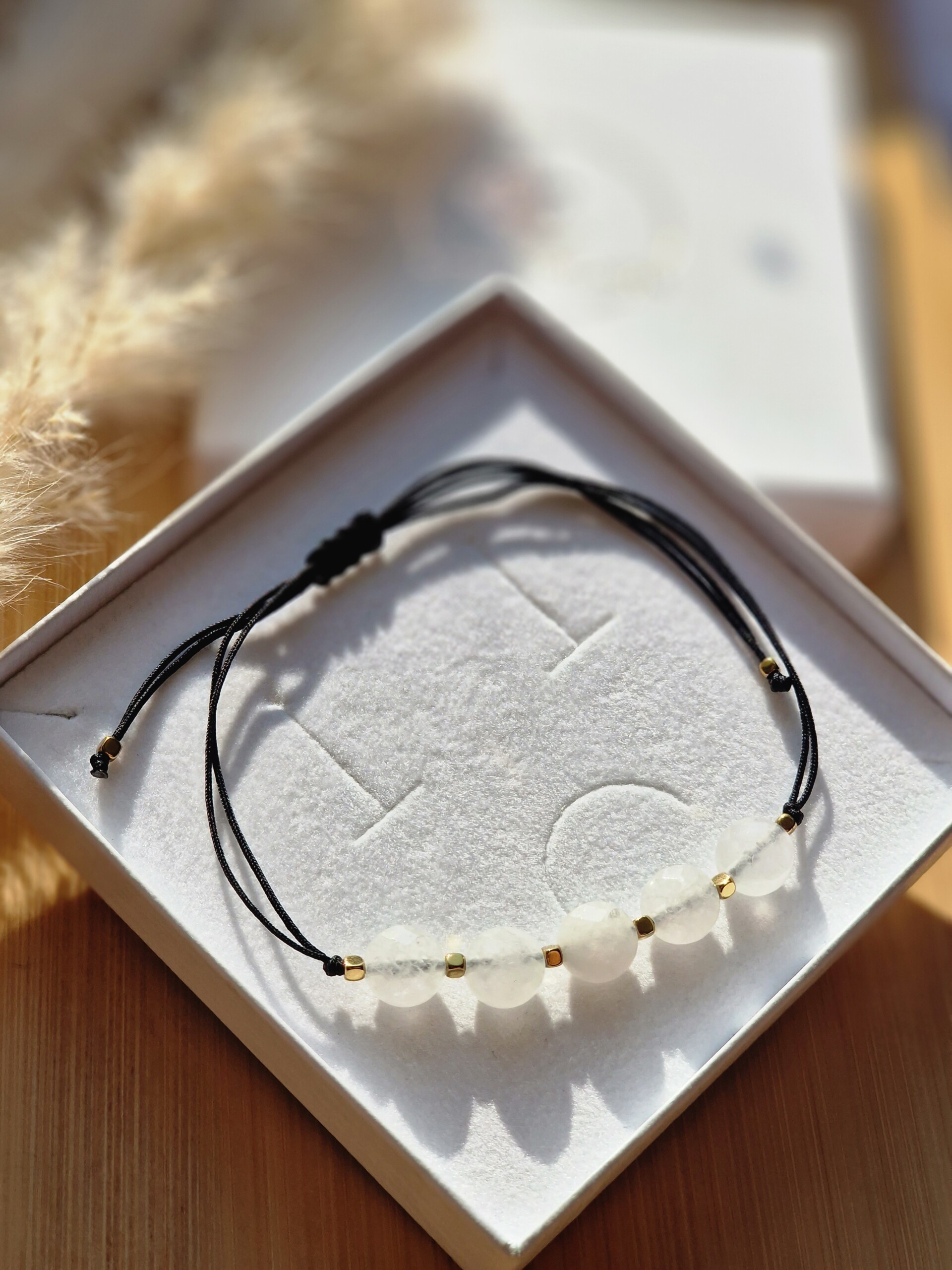 Bransoletka na sznurku Kryształ górski - obrazek 2