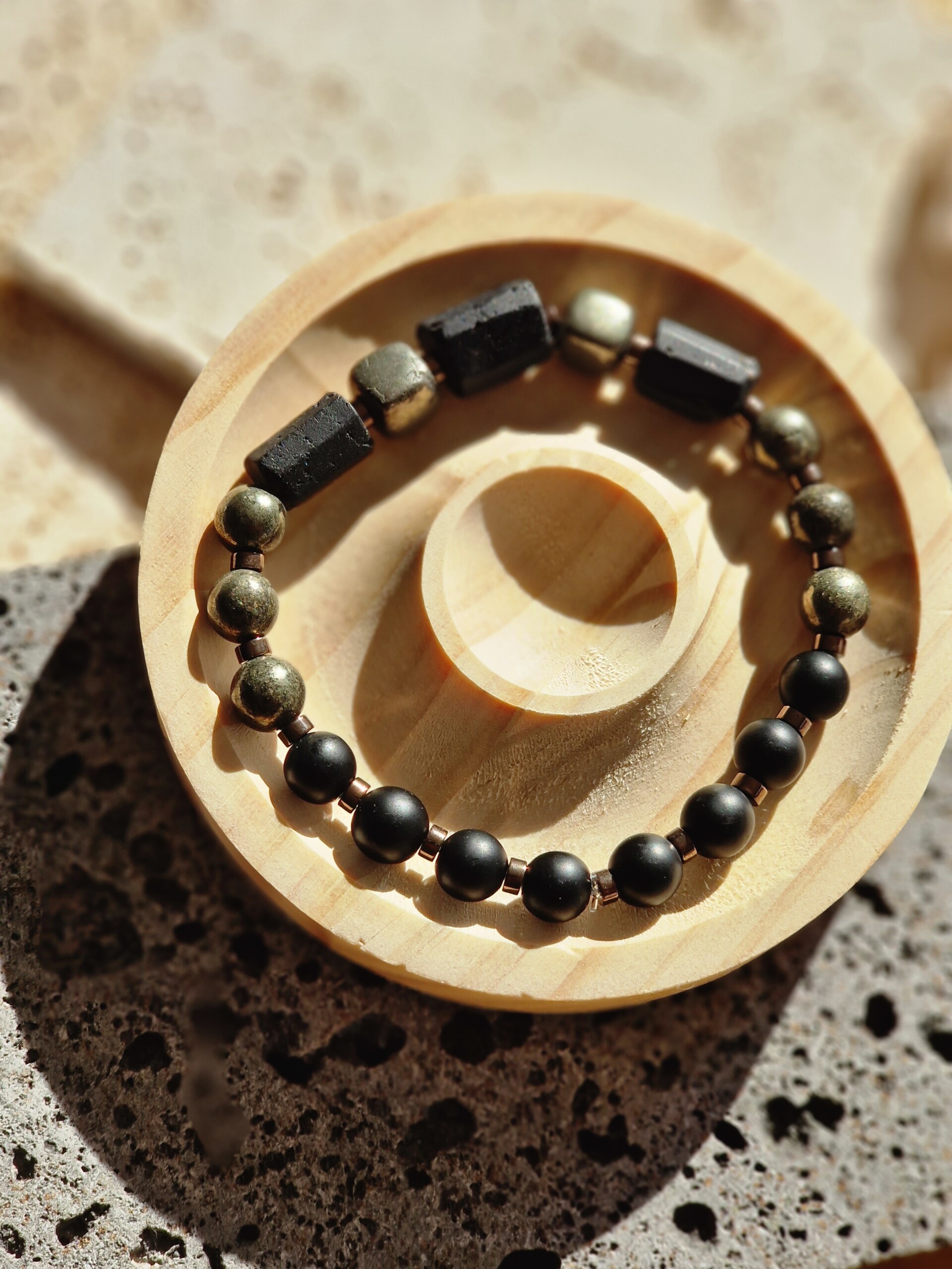 Bransoletka męska Turmalin, Piryt, Lawa wulkaniczna, Hematyt - obrazek 2