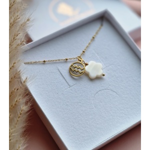 Naszyjnik Masa perłowa koniczynka ze znakiem zodiaku Strefa okazji