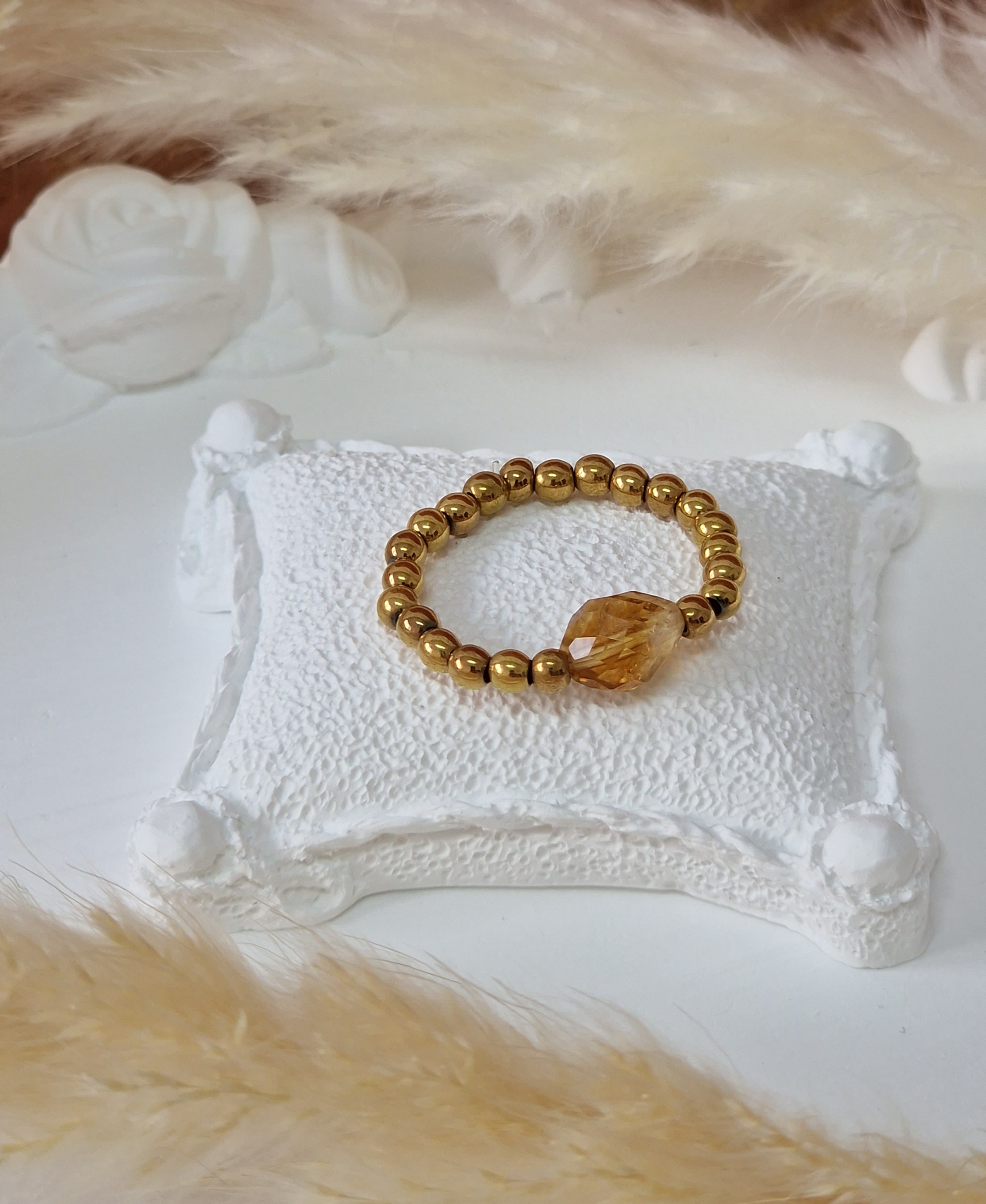 Pierścionek Cytryn, Hematyt