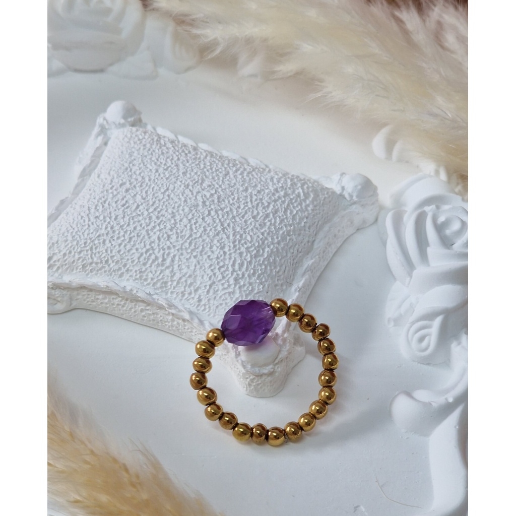 Pierścionek Ametyst, Hematyt