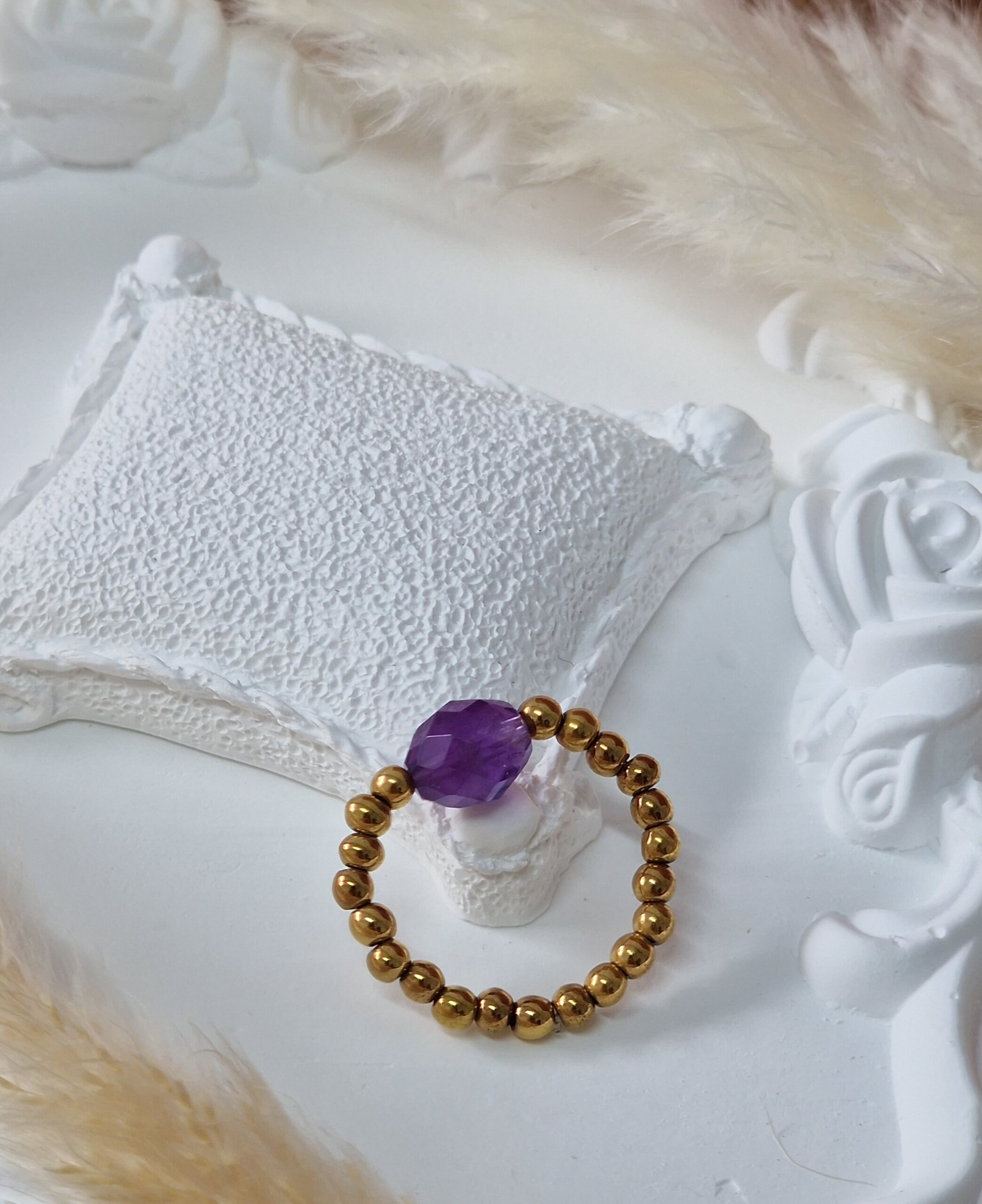 Pierścionek Ametyst, Hematyt