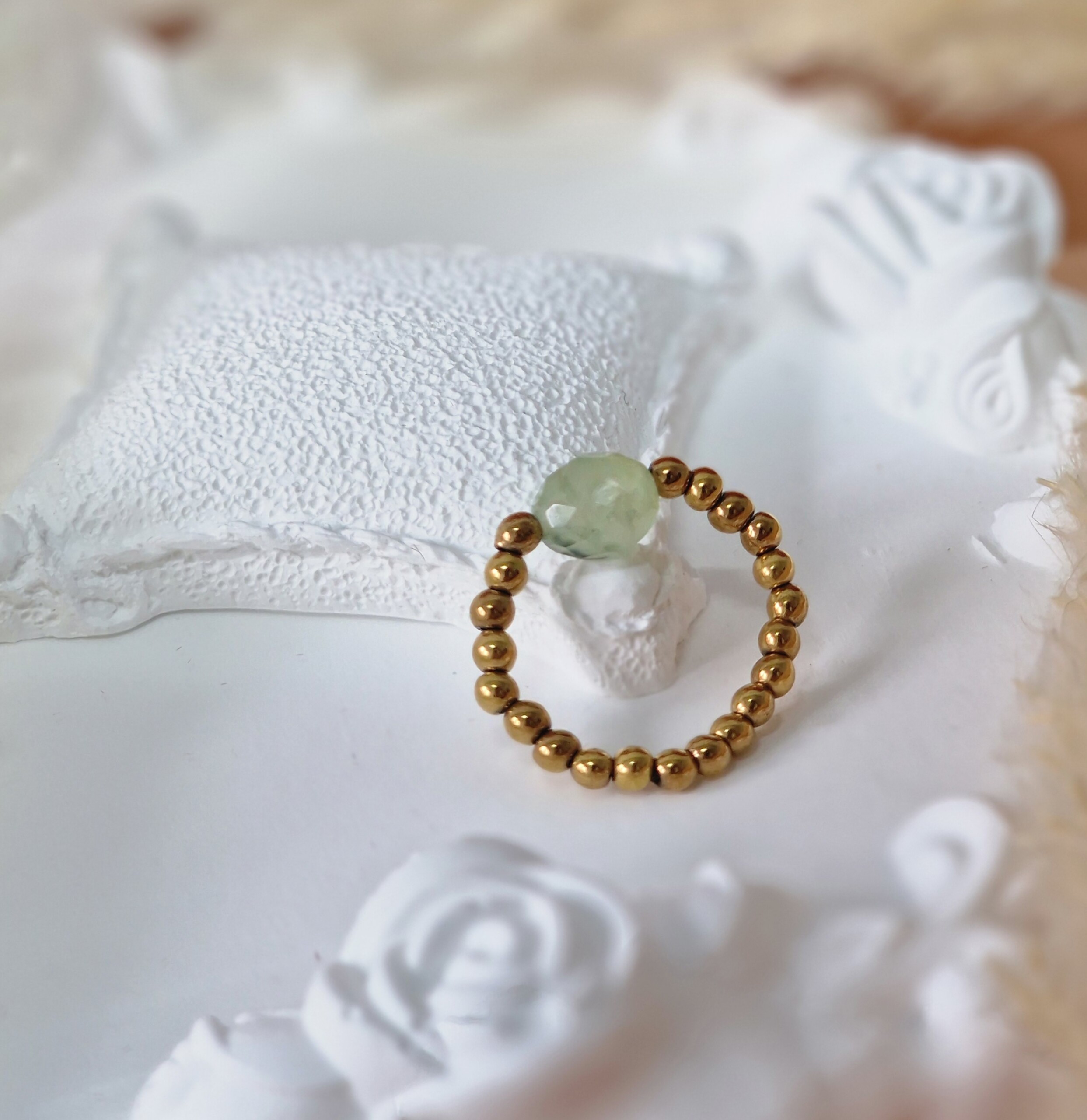 Pierścionek Prehnit, Hematyt