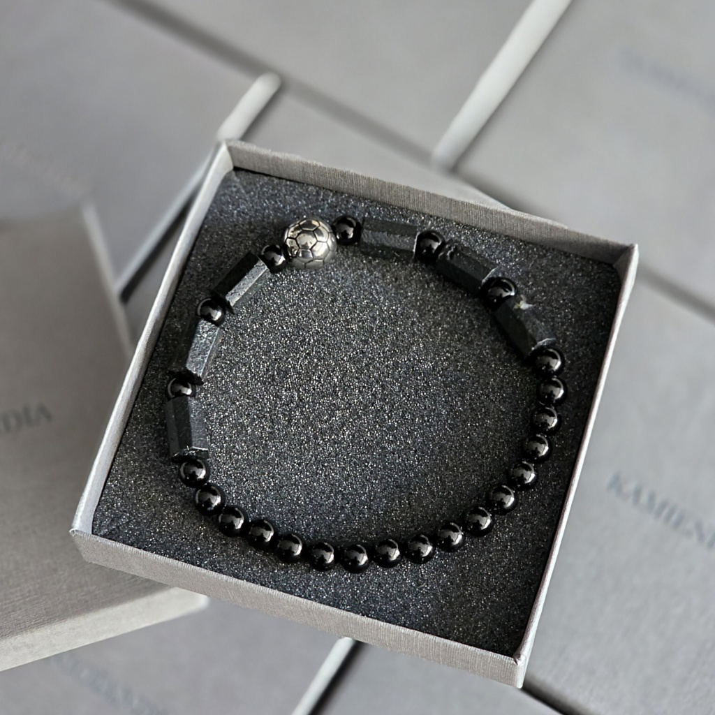 Bransoletka męska soccer Turmalin, piłka w kolorze srebrnym za stali szlachetnej